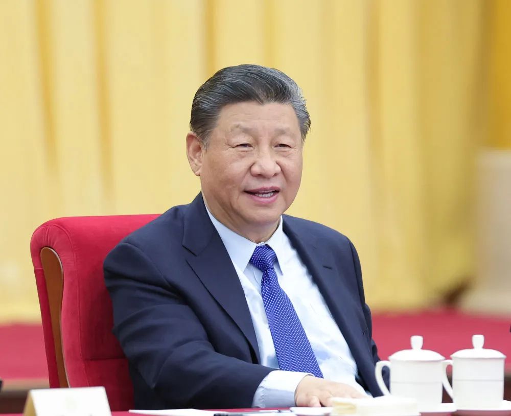 习近平在看望参加政协会议的民革科技界环境资源界委员时强调 积